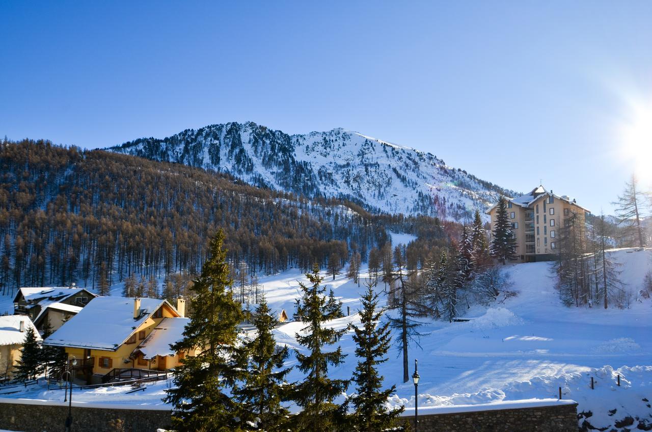 Hotel Miramonti Клавире Экстерьер фото