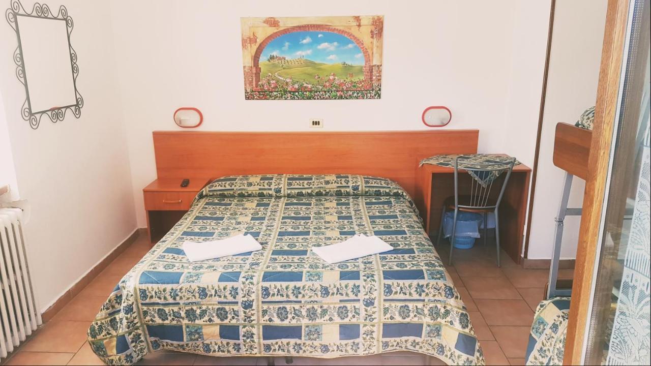 Hotel Miramonti Клавире Экстерьер фото